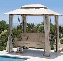 Gazebos-with-curtains-for-garden