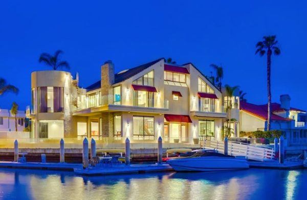 Fachadas casas modernas Waterfront Mansion in Coronado 